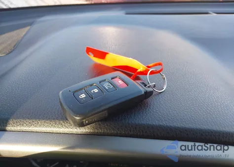 2016 Toyota Rav4 Limited from USA, damaged, VIN 2T3DFREV7GW508898